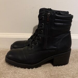 Women’s Madden Girl Boots sz 8.5 Black